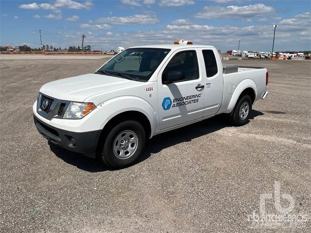 Nissan FRONTIER Kiperi