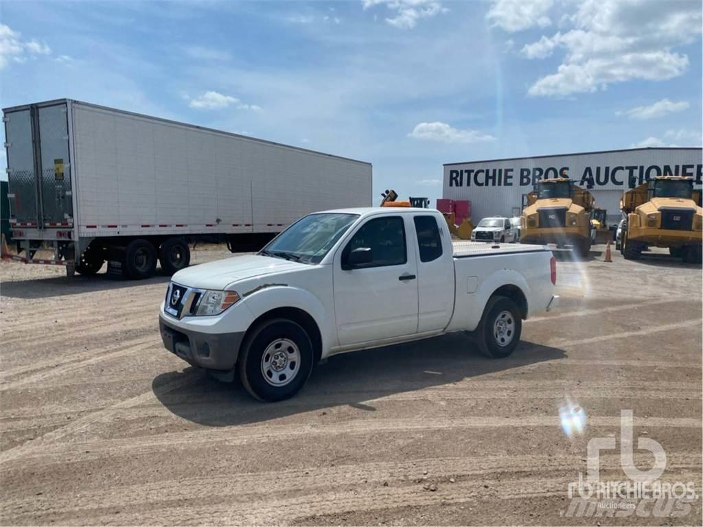 Nissan FRONTIER Kiperi