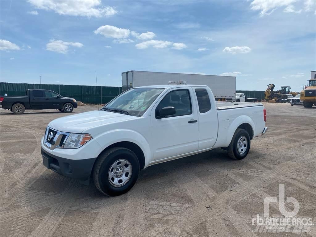 Nissan FRONTIER Kiperi