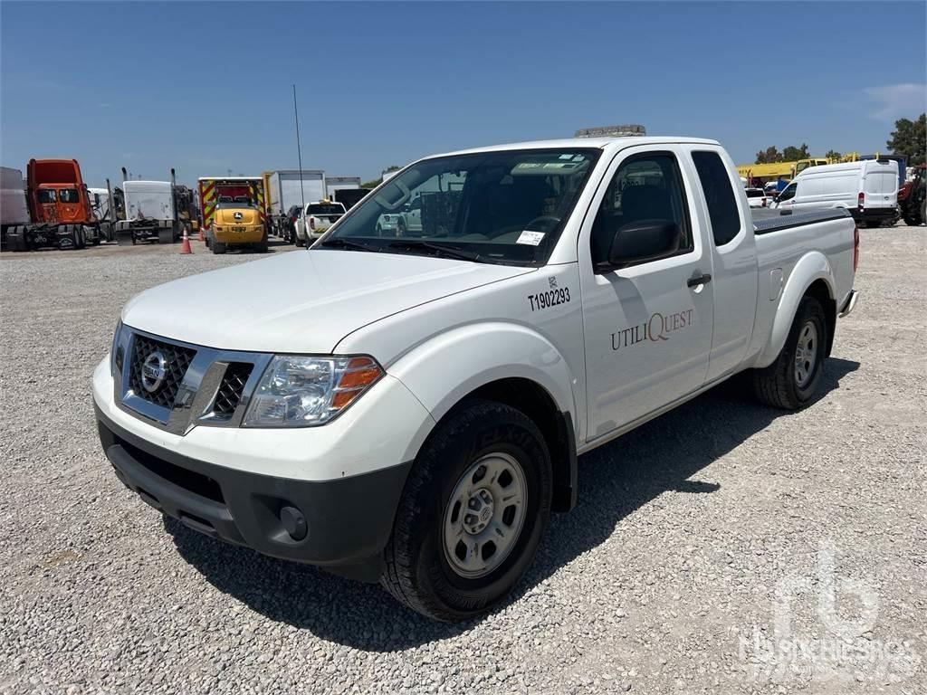 Nissan FRONTIER Kiperi