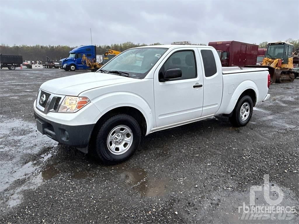 Nissan FRONTIER Kiperi