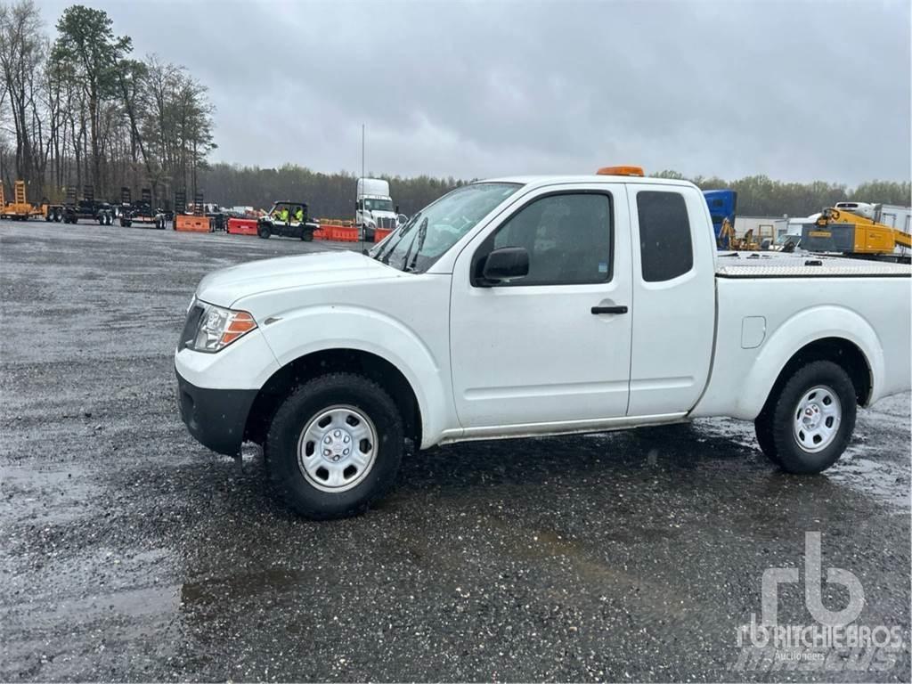 Nissan FRONTIER Kiperi