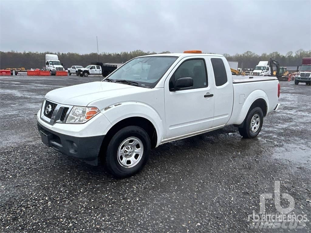 Nissan FRONTIER Kiperi