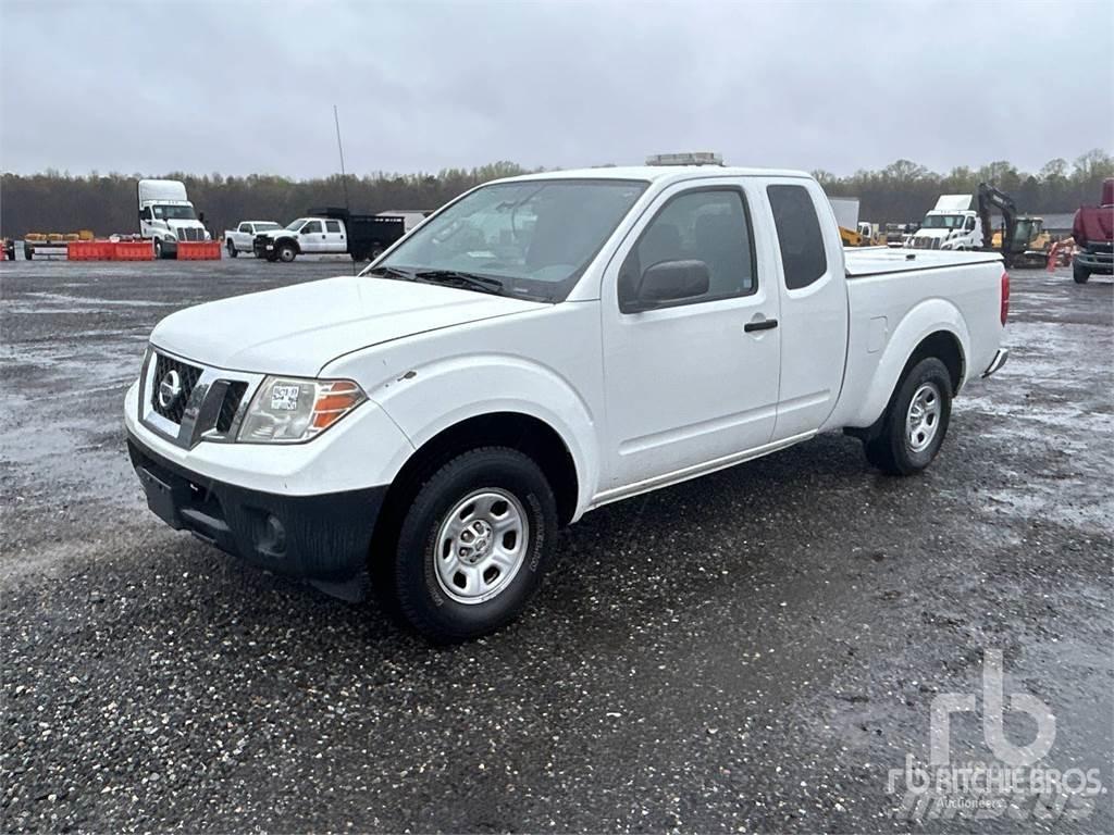 Nissan FRONTIER Kiperi
