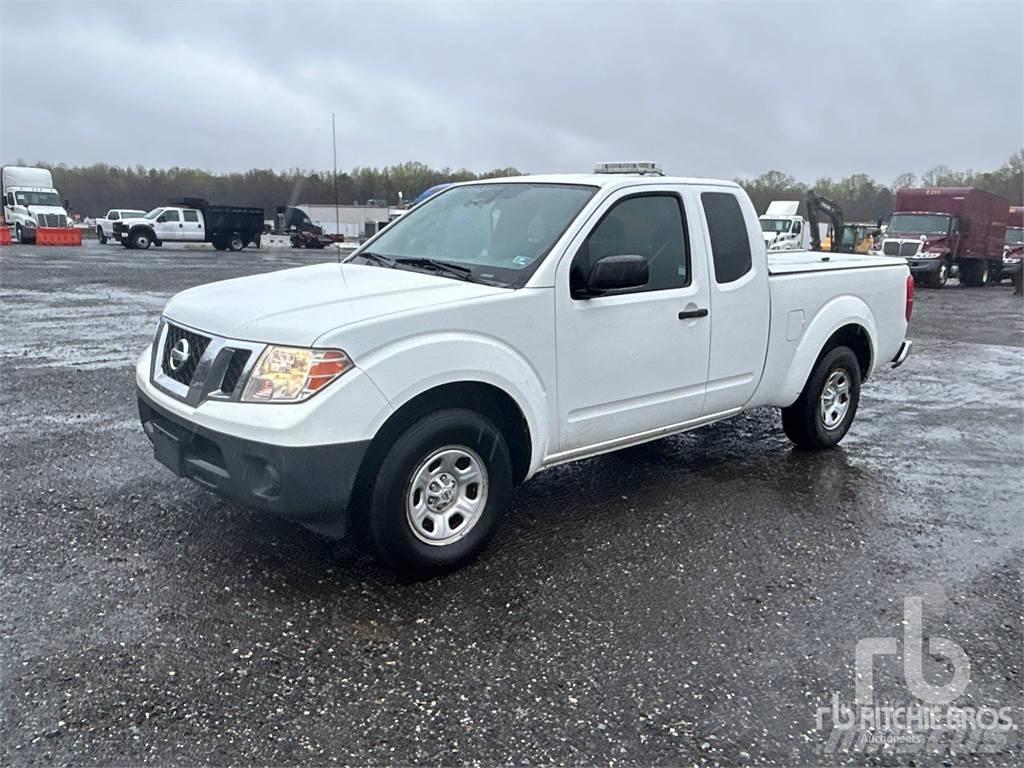 Nissan FRONTIER Kiperi