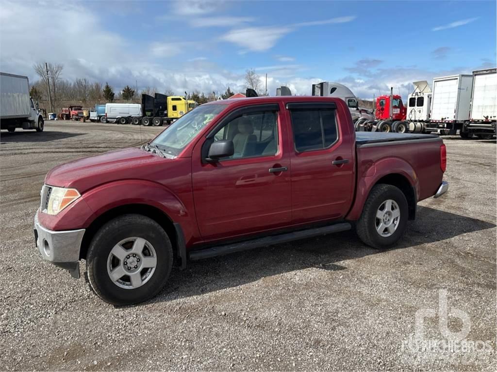 Nissan FRONTIER Kiperi