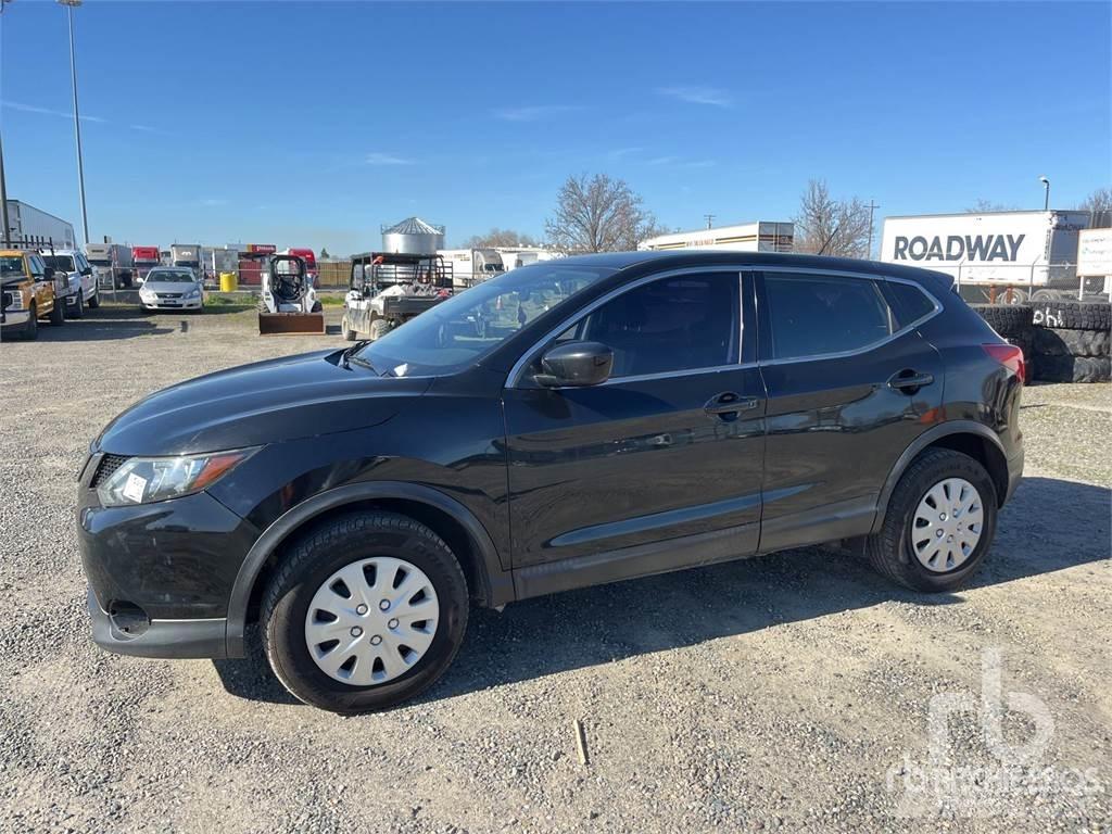 Nissan ROGUE Kiperi