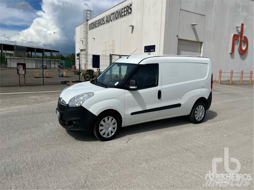 Opel COMBO Dostavna vozila / kombiji