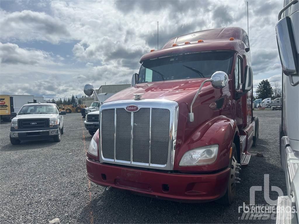 Peterbilt 587 Traktorske jedinice