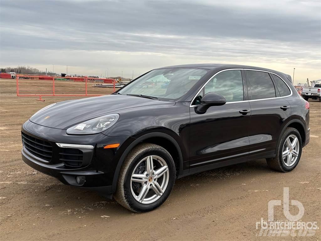 Porsche CAYENNE Kiperi