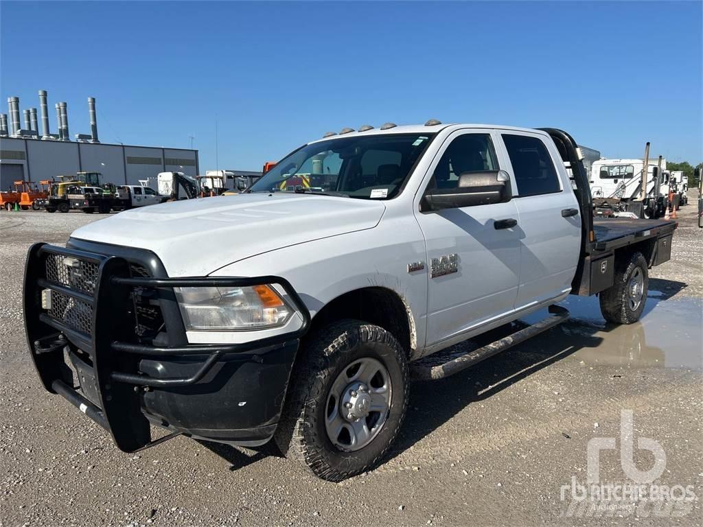 RAM 3500 Kamioni sa otvorenim sandukom