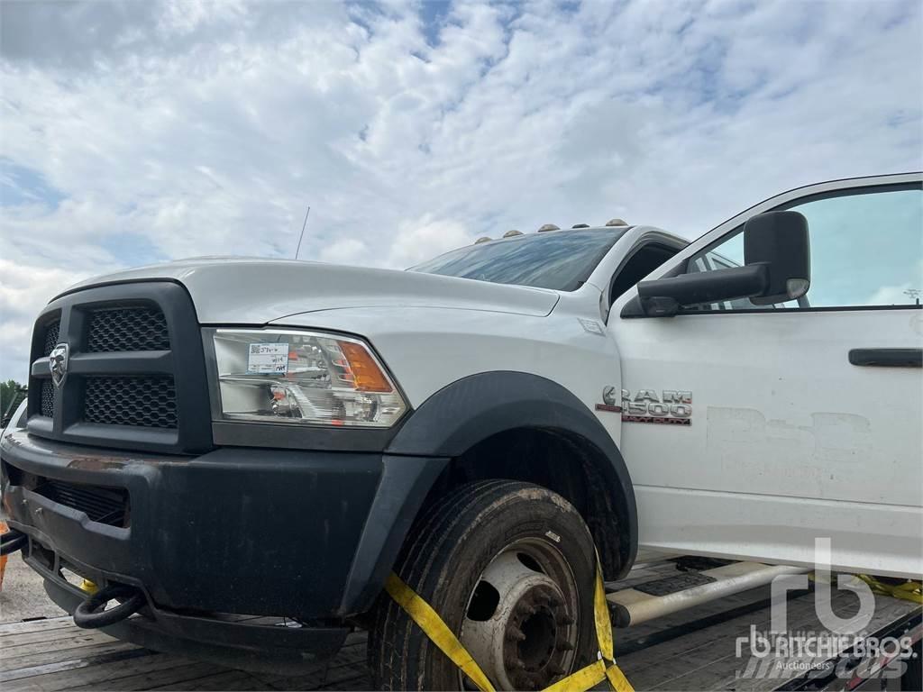 RAM 4500 Kamioni sa otvorenim sandukom