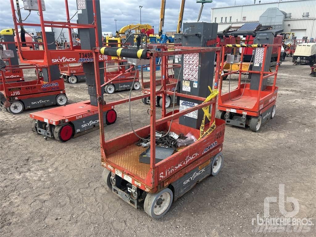 SkyJack SJ16 Utovorne dizalice, vitla i dizala za materijal
