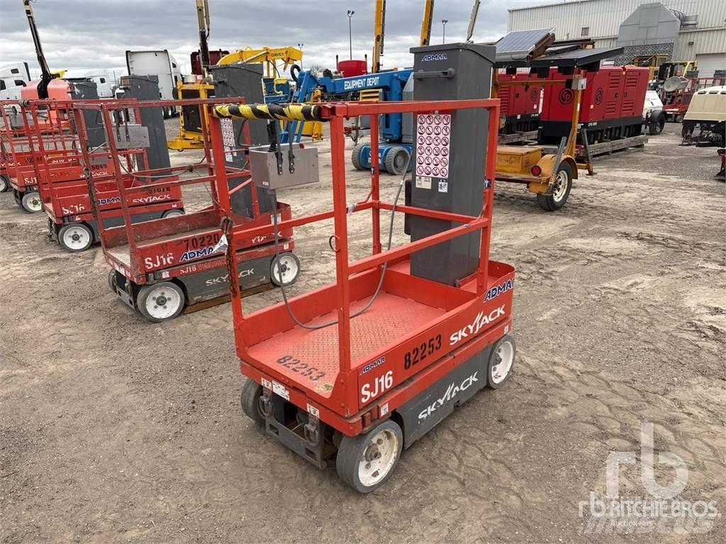 SkyJack SJ16 Utovorne dizalice, vitla i dizala za materijal