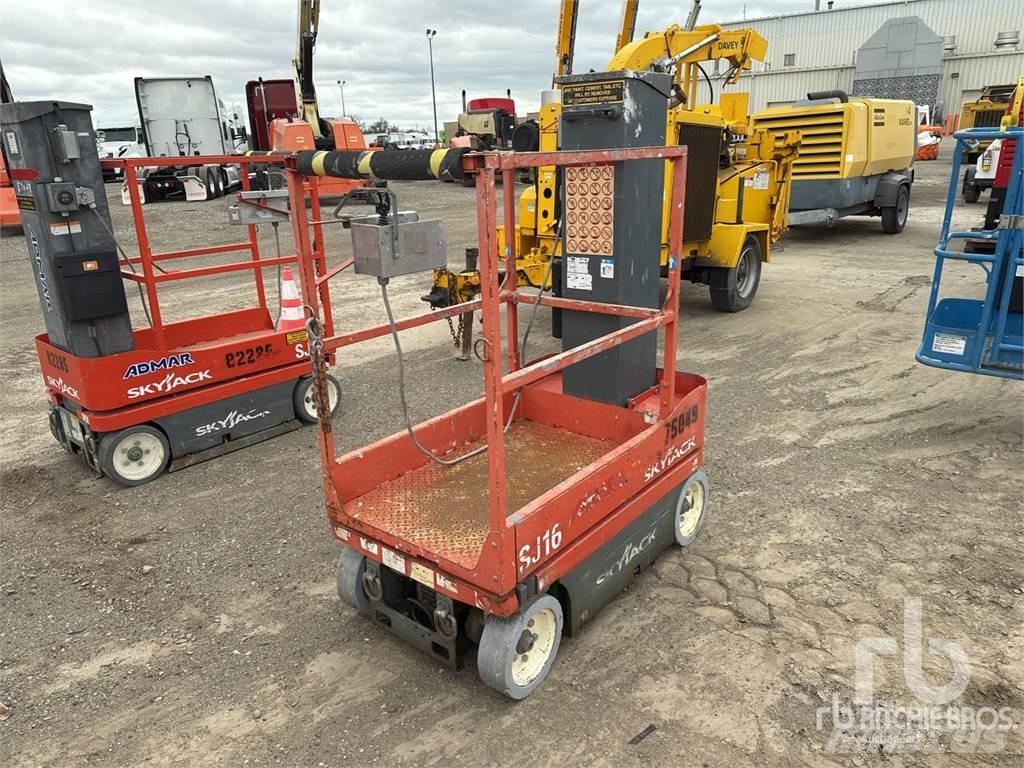 SkyJack SJ16 Utovorne dizalice, vitla i dizala za materijal