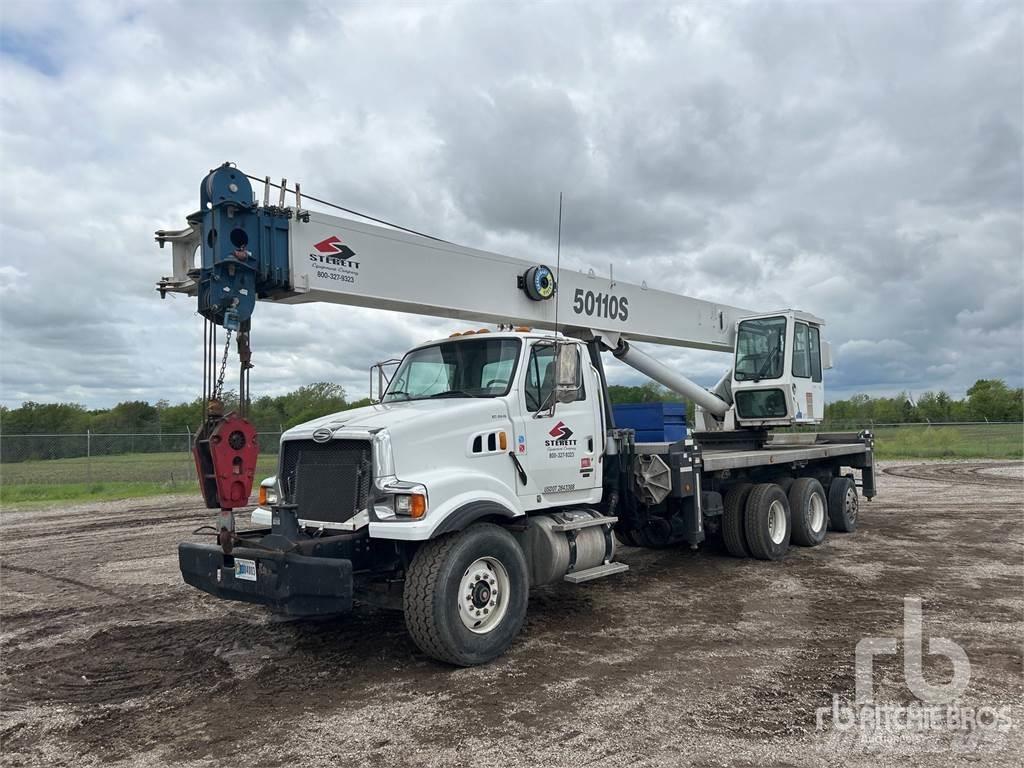 Sterling L9500 Kamioni sa kranom