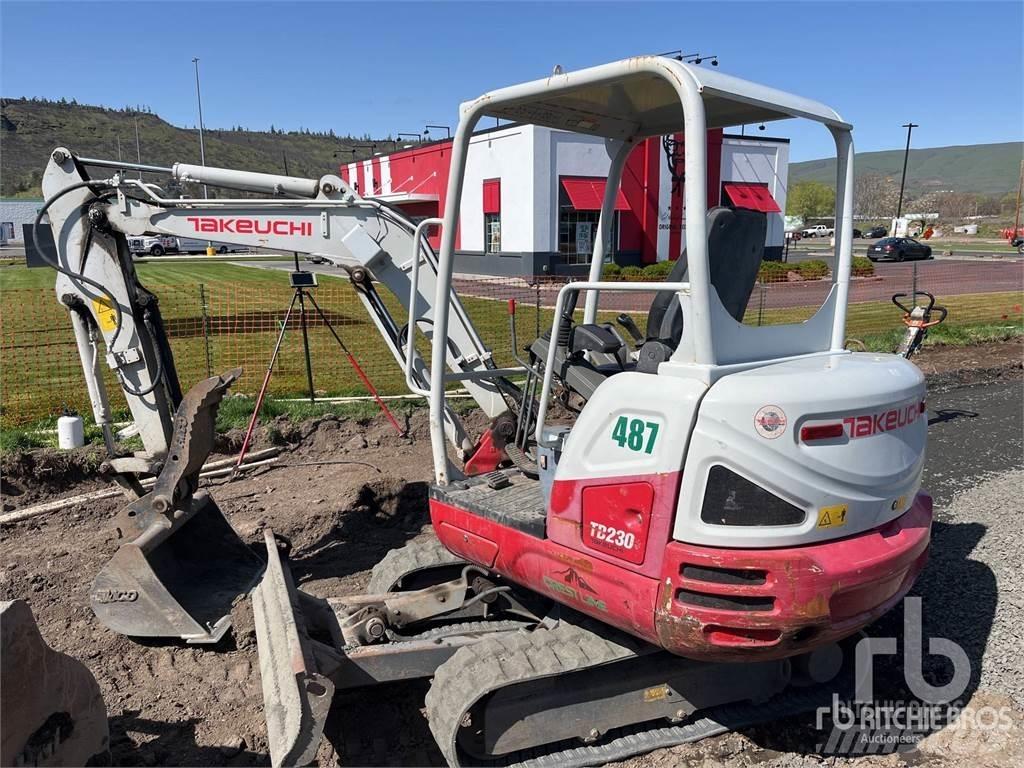 Takeuchi TB230 Mini bageri <7t