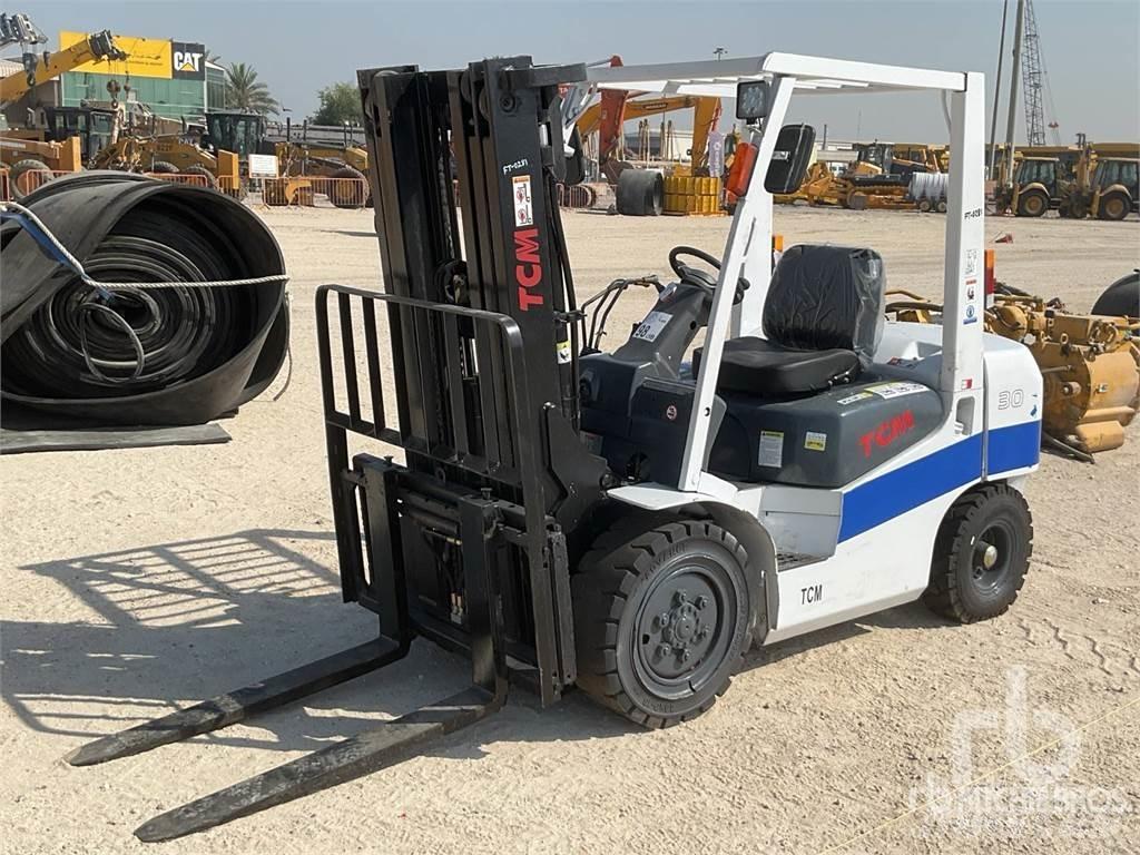 TCM FD30T3C-A Dizelski viličari