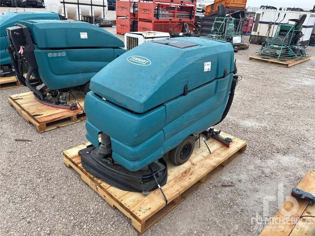 Tennant 5680 Strojevi za metenje