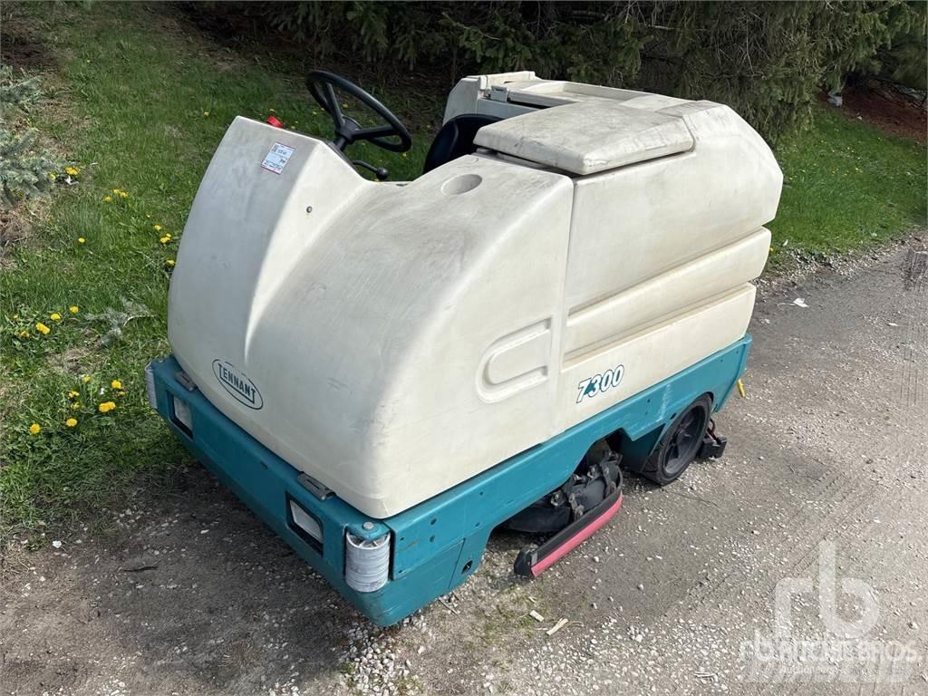 Tennant 7300 Strojevi za metenje
