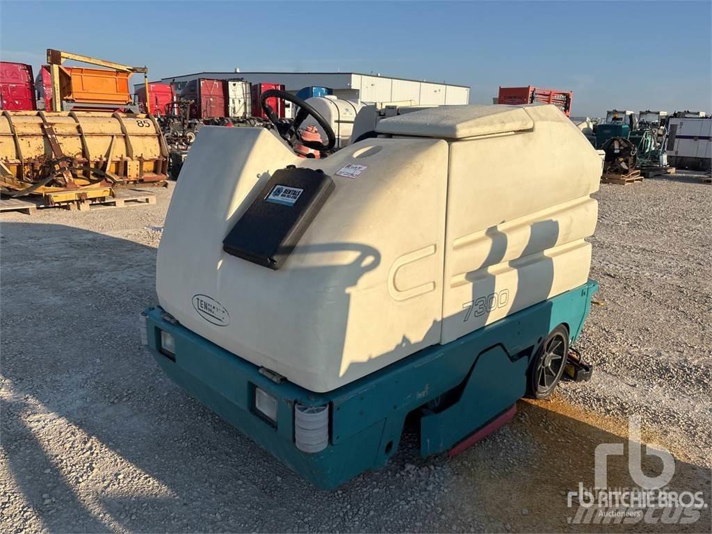 Tennant 7300 Strojevi za metenje