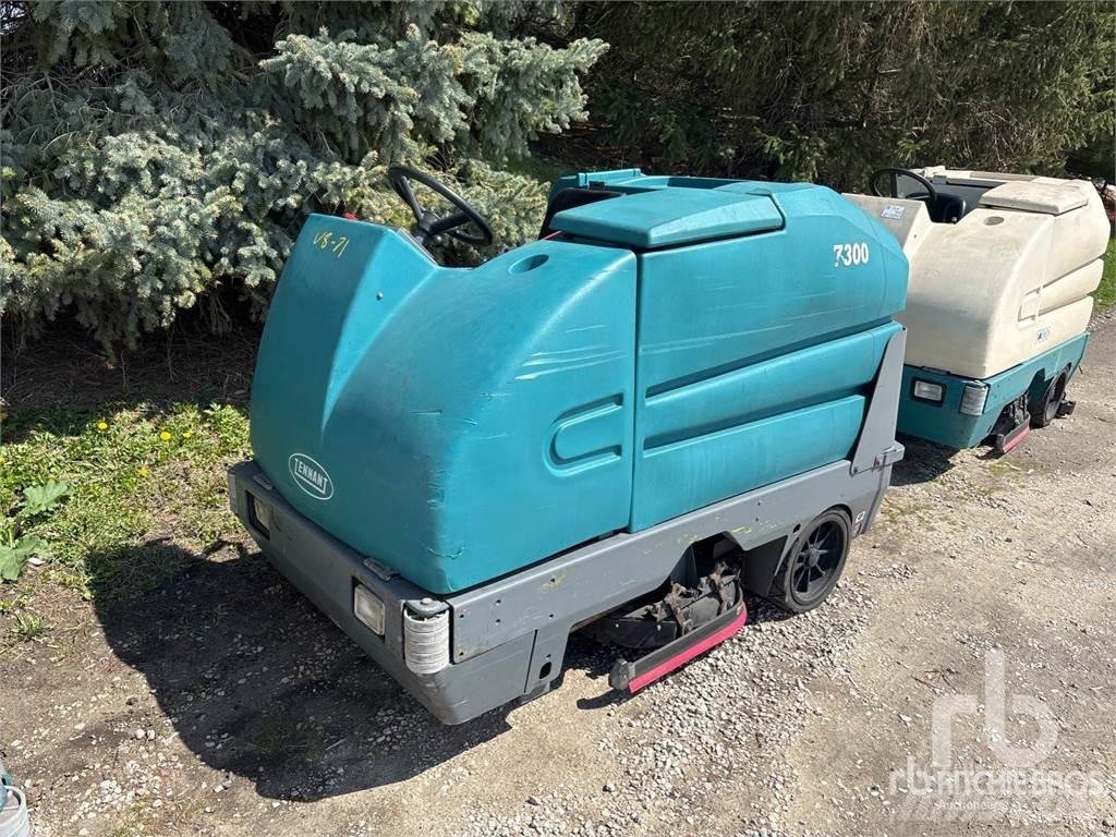 Tennant 7300 Strojevi za metenje