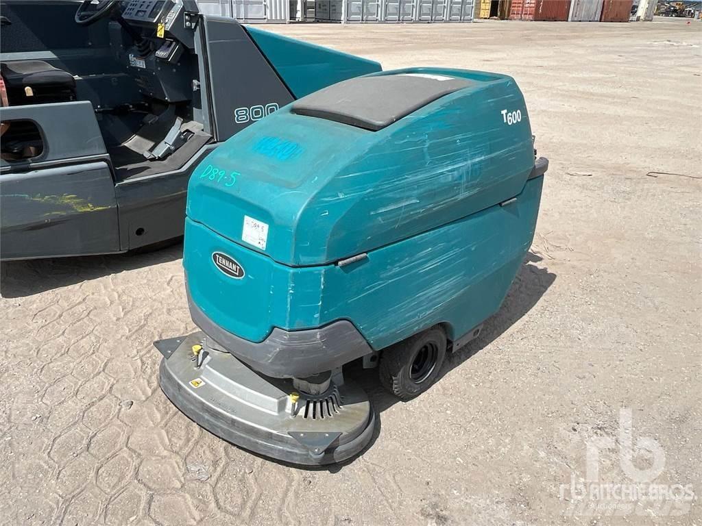 Tennant T600 Strojevi za metenje