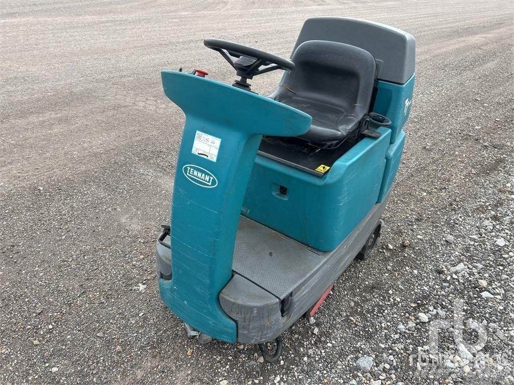 Tennant T7 Strojevi za metenje