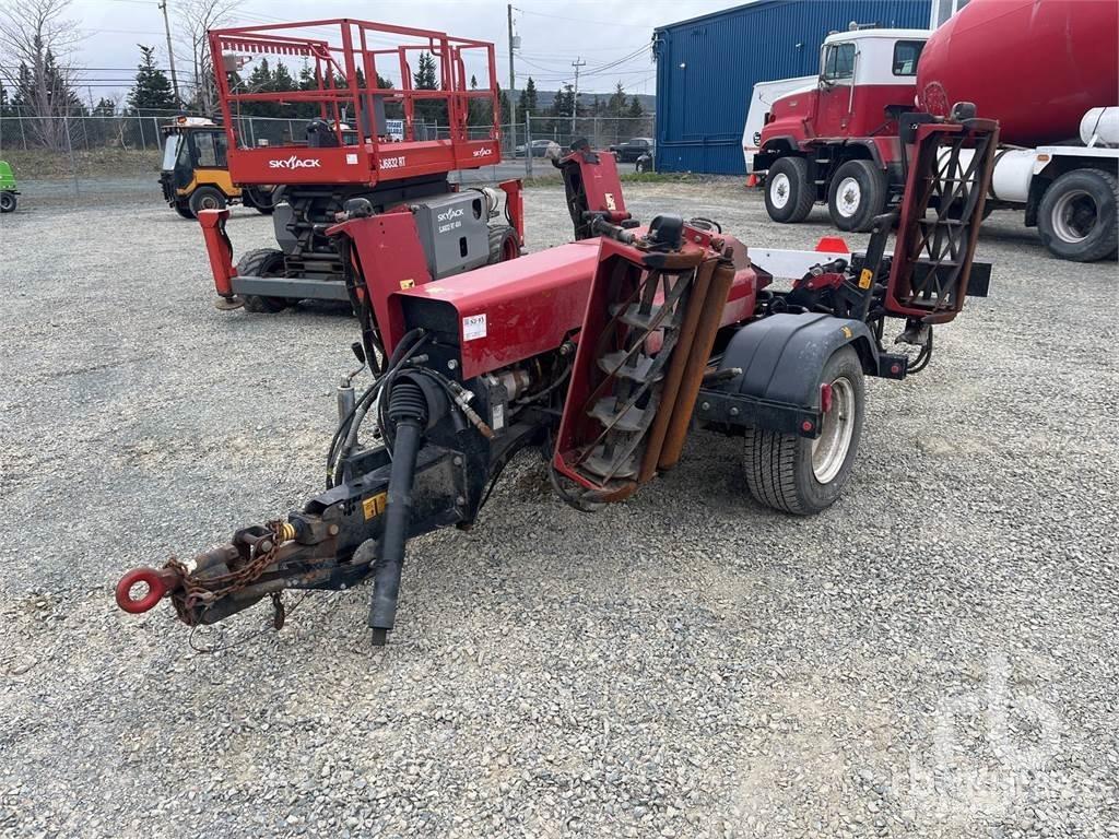 Toro 2700 Ostali komunalni strojevi
