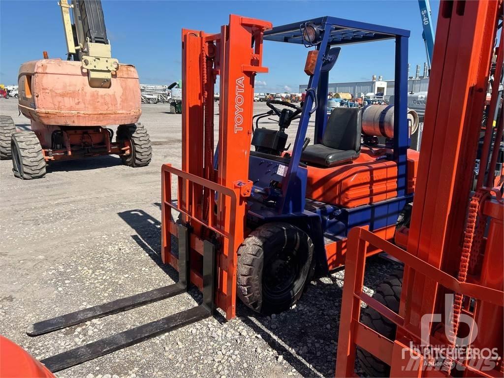 Toyota 5FG25 Dizelski viličari