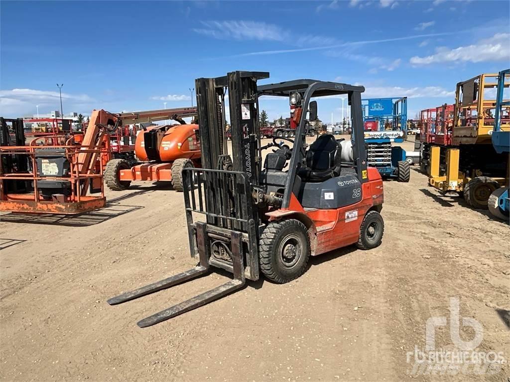 Toyota 7FGU25 Dizelski viličari