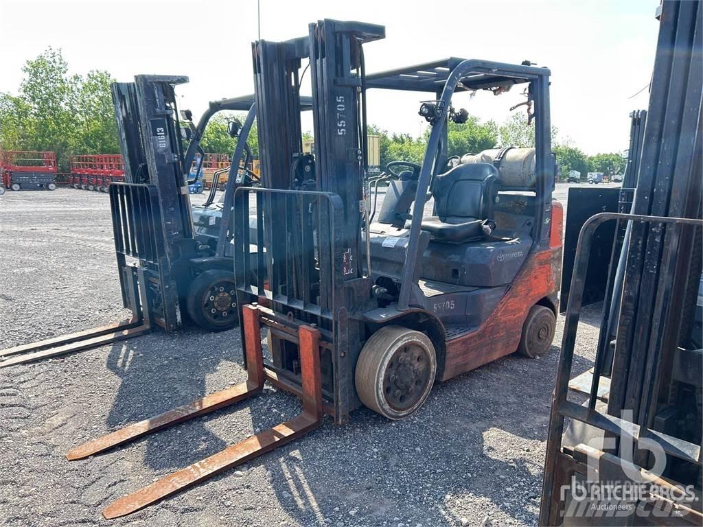 Toyota 8FGCU25 Dizelski viličari