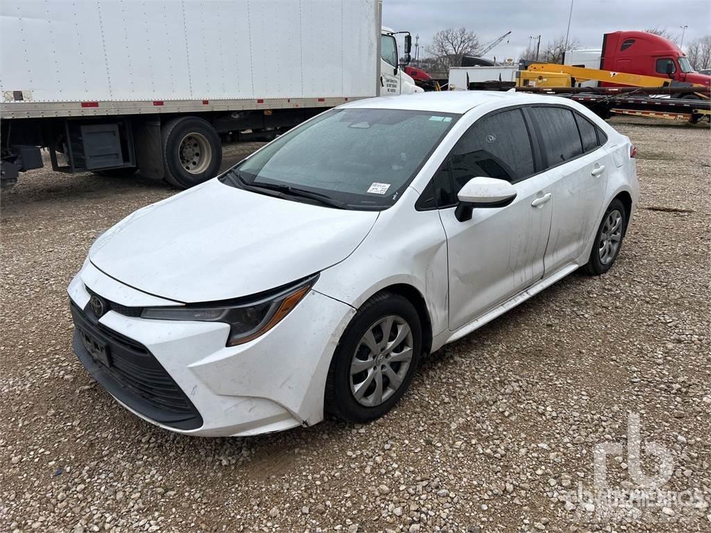 Toyota COROLLA Automobili