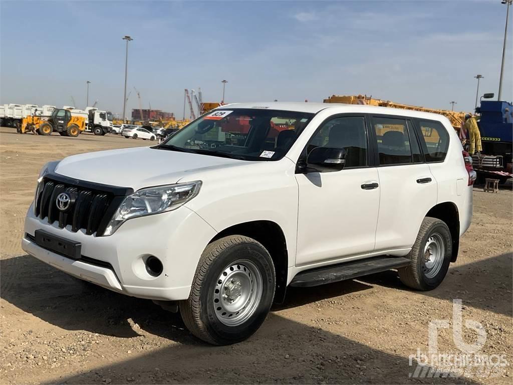 Toyota PRADO Kiperi