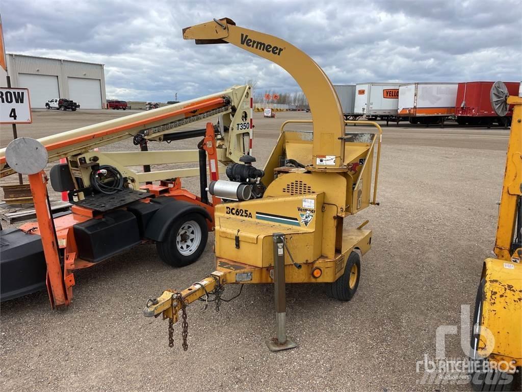 Vermeer BC625A Drobilice za drvo / čiperi