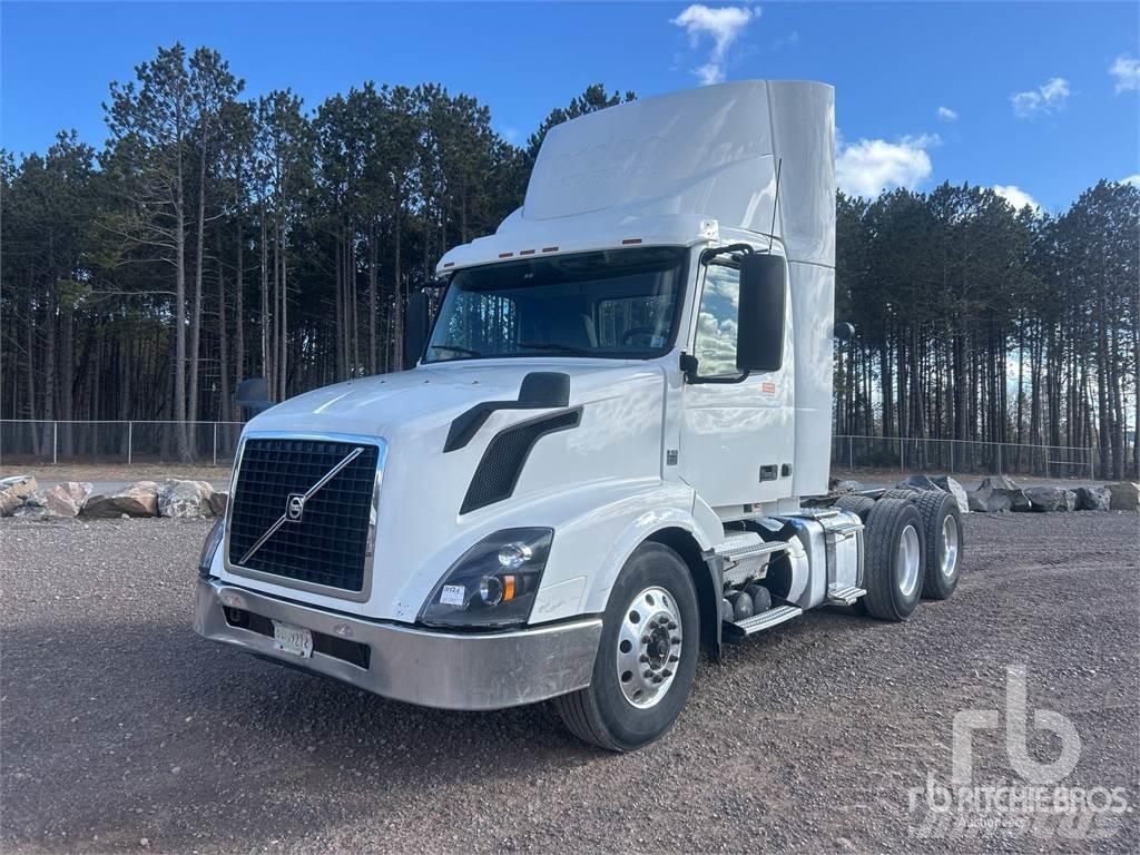 Volvo VNL Traktorske jedinice