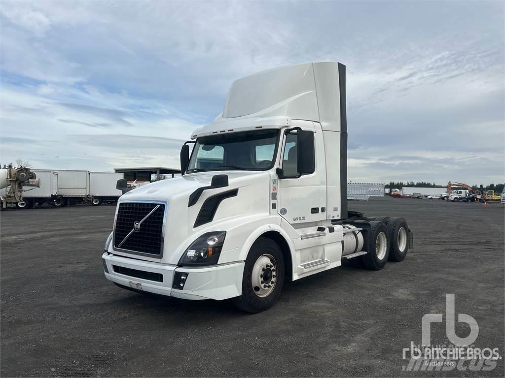 Volvo VNL300 Traktorske jedinice