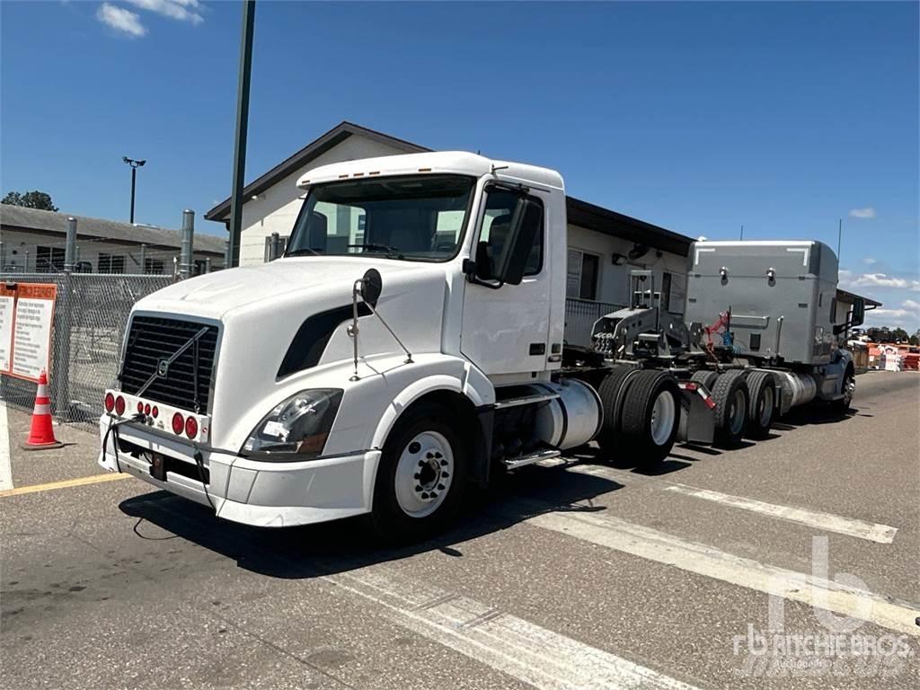 Volvo VNL300 Traktorske jedinice