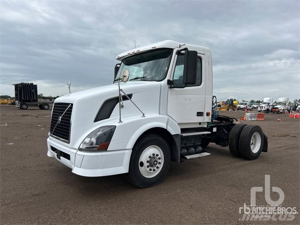 Volvo VNL300 Traktorske jedinice