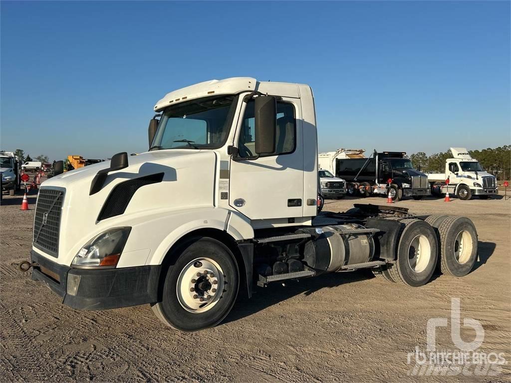 Volvo VNL300 Traktorske jedinice