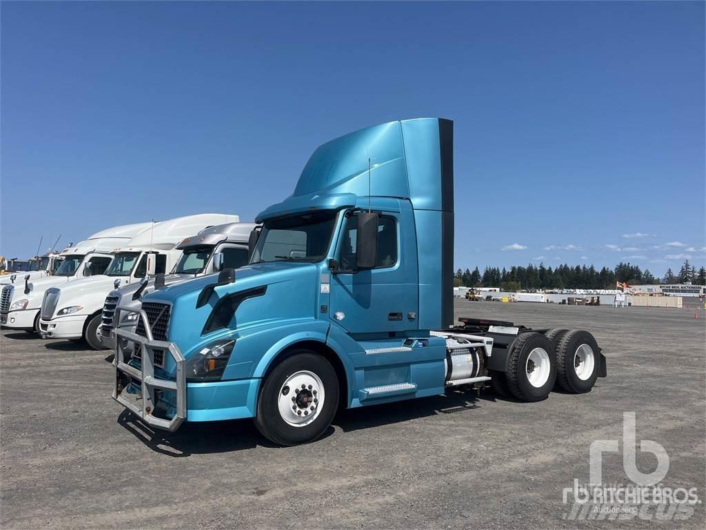 Volvo VNL300 Traktorske jedinice