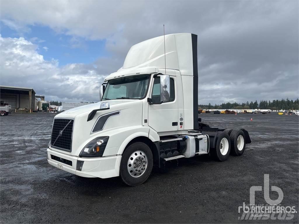 Volvo VNL300 Traktorske jedinice