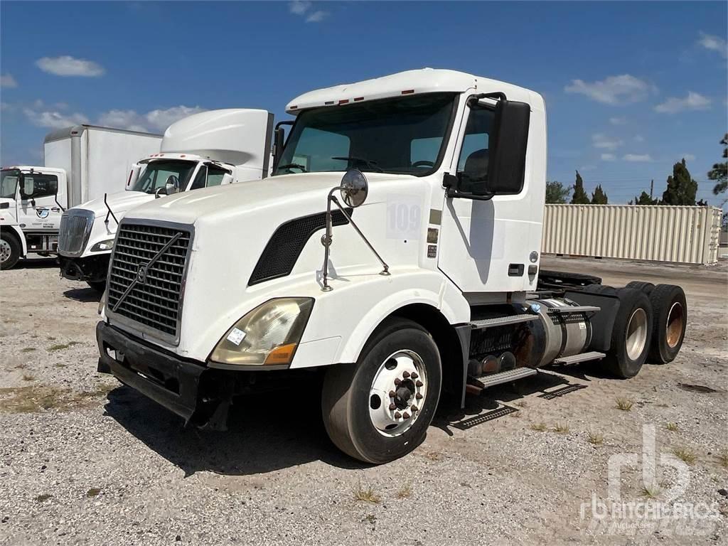 Volvo VNL300 Traktorske jedinice