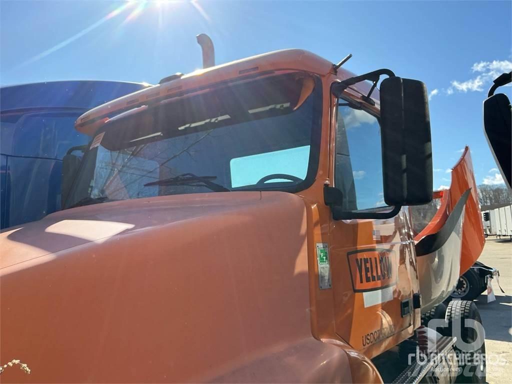 Volvo VNM Traktorske jedinice