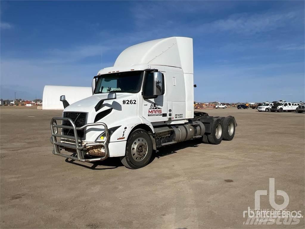 Volvo VNR Traktorske jedinice