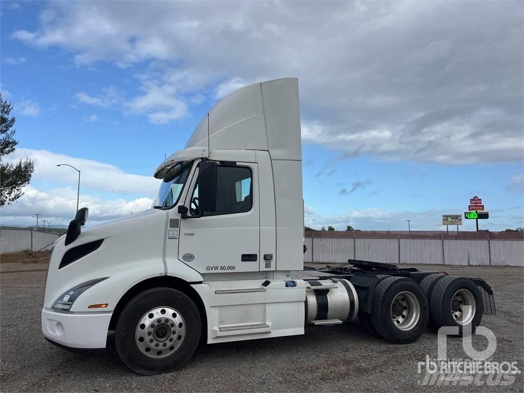 Volvo VNR300 Traktorske jedinice