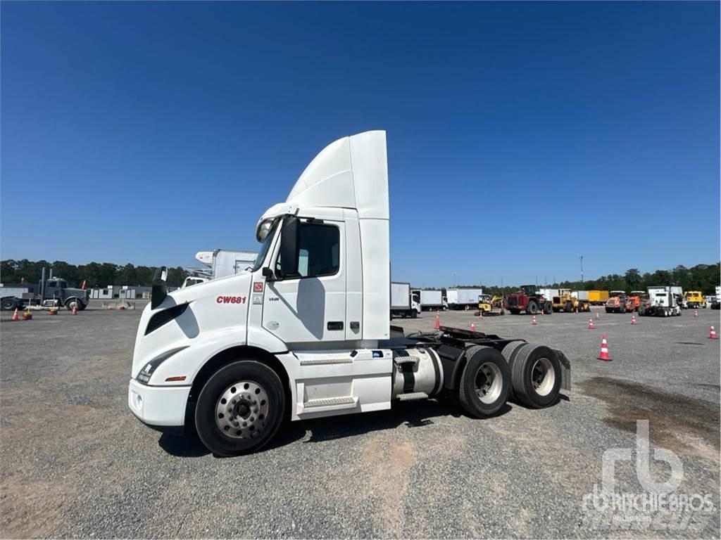 Volvo VNR300 Traktorske jedinice