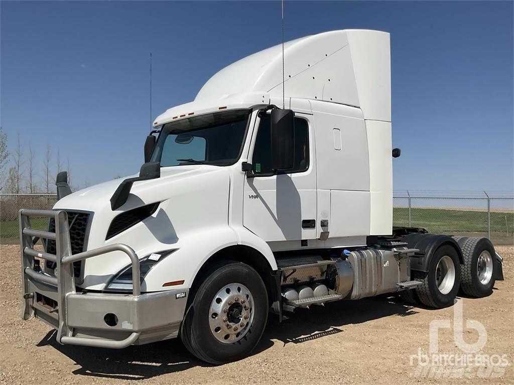 Volvo VNR64T400 Traktorske jedinice