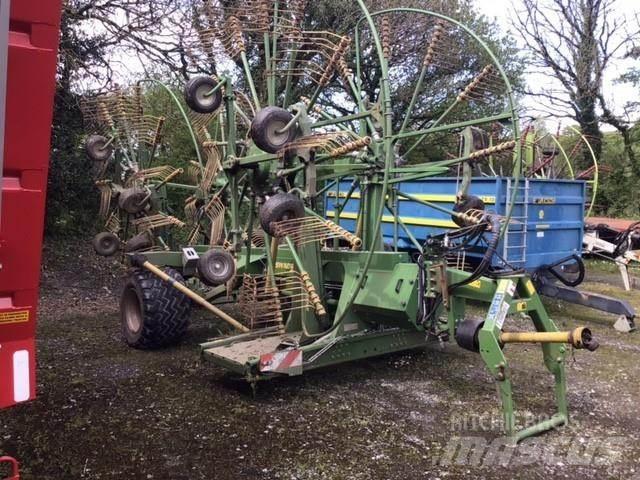 Krone 1400+ Okretači i sakupljači sijena