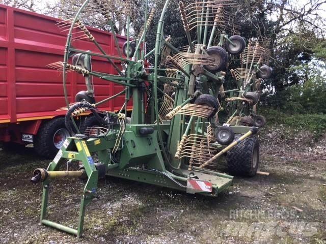 Krone 1400+ Okretači i sakupljači sijena